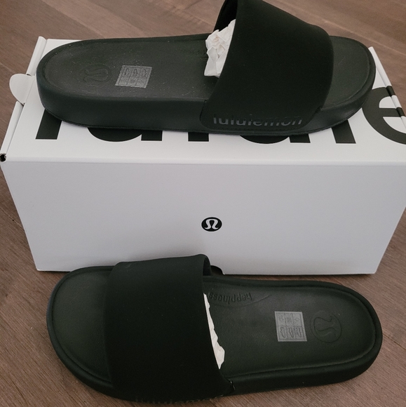 lululemon athletica Shoes - NWT Lululemon Slides sz.8
